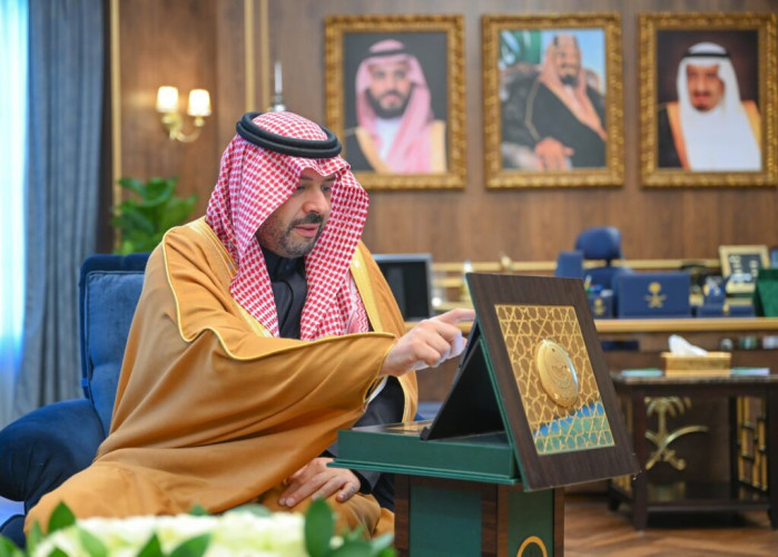 الأمير فيصل بن خالد بن سلطان يدشن حملة “تراحمنا له أثر” دعمًا لرعاية السجناء والمفرج عنهم وأسرهم