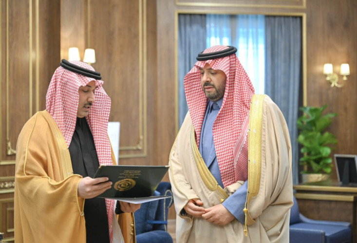 أمير الحدود الشمالية يتسلم تقريرًا عن أعمال إدارة مكافحة المخدرات بالمنطقة