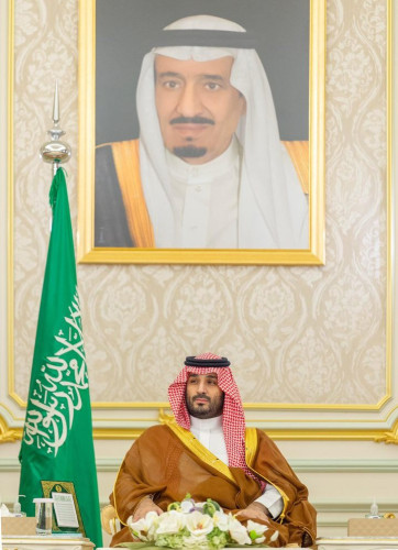 سمو ولي العهد يستقبل أصحاب الفضيلة العلماء والمعالي وجمعاً من المواطنين الذين قدموا للسلام على سموه