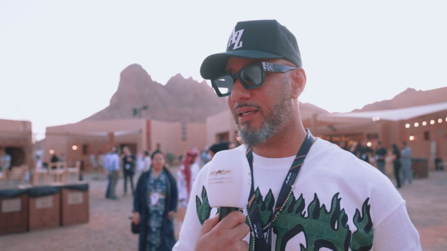 مالك الهجن الأميركي: أحببت السعودية كثيراً