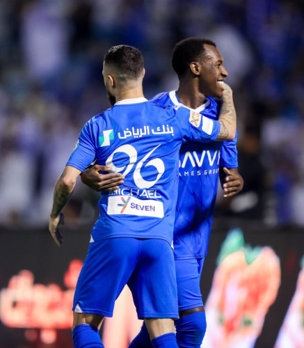 ‏بنتيجة 4-1.. الهلال يفوز علي الخليج ويواصل صدارة الدوري وتحطيم الأرقام