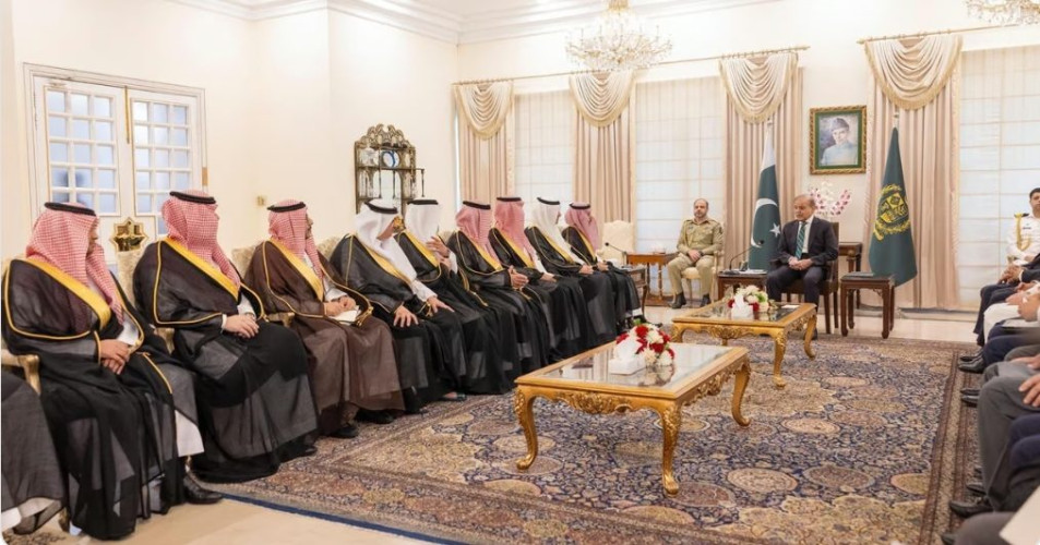 وزير الخارجية ونظيره الباكستاني يترأسان اجتماع مجلس تيسير الاستثمار الخاص بين البلدين