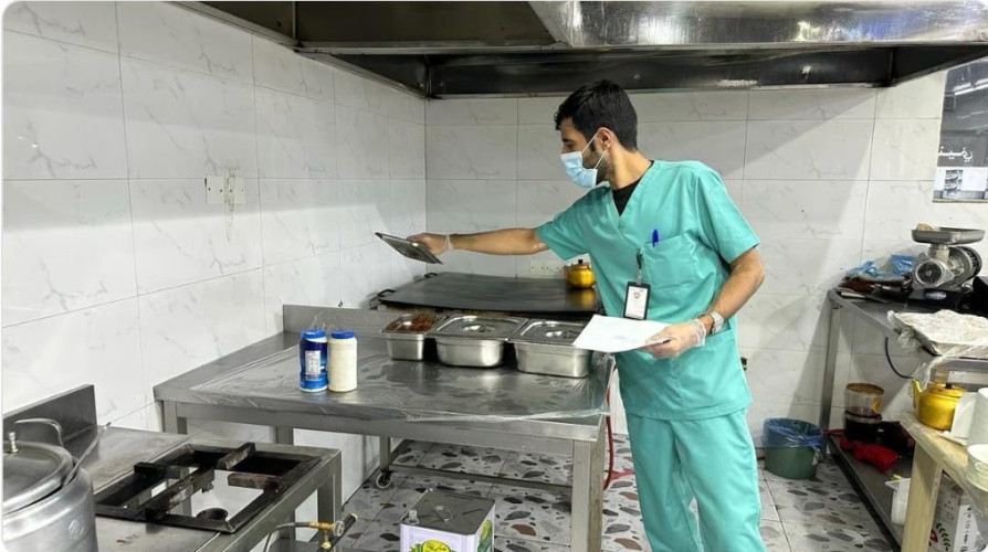 “بلدية الأفلاج” تُنفّذ “284” جولة رقابية على المطاعم والمحالّ التجارية