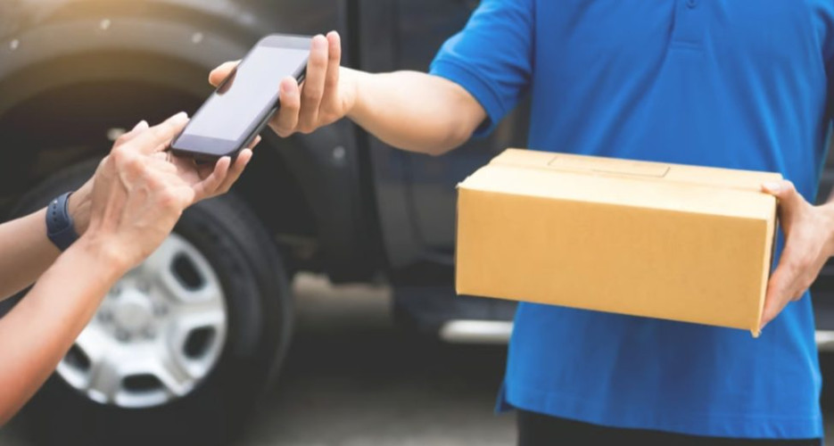 اليوم.. بدء المرحلة الأولى من تنظيم توصيل الطلبات وقصره على السعوديين