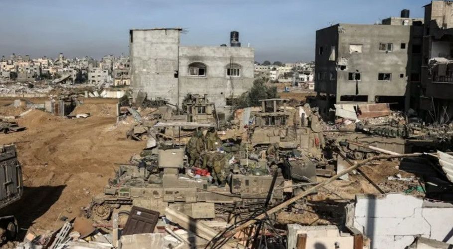 تحلل أغلبها لطول الاجتياح.. بدء عمليات انتشال “جثامين الشهداء في خان يونس”