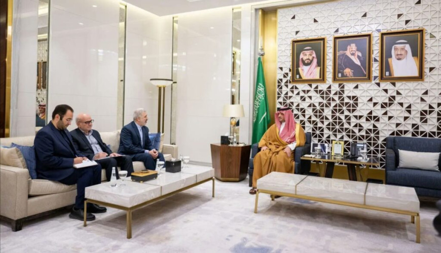 الأمير عبدالعزيز بن سعود يستقبل سفير الجمهورية الإسلامية الإيرانية لدى المملكة