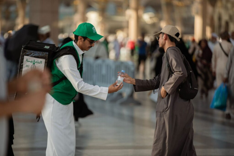 مبادرة سقيا الحاج والمعتمر بالمدينة المنورة