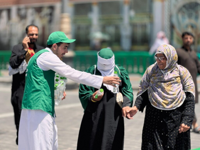 توزيع أكثر من 100 ألف عبوة مياه عقب صلاة الجمعة برعاية من الهيئة العامة للعناية بشؤون الحرمين