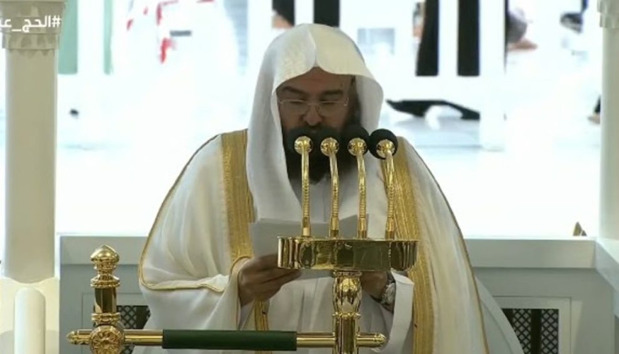 وسط أجواء آمنة مطمئنّة.. المصلُّون يؤدّون صلاة عيد الأضحى في مختلف أنحاء المملكة