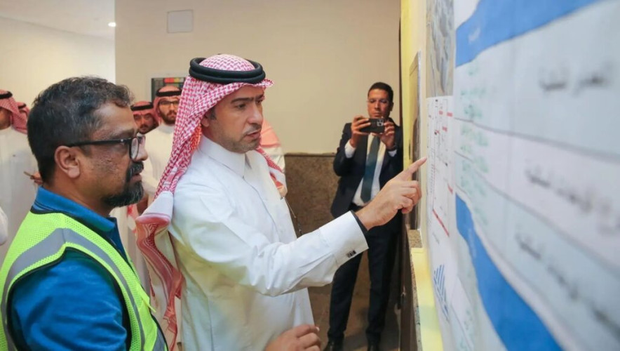 الوزير الحقيل يتفقد المشاريع البلدية والسكنية بالطائف.. ويشهد توقيع مذكرات تفاهم لإنشاء مرافق خدمية وتجارية وسياحية