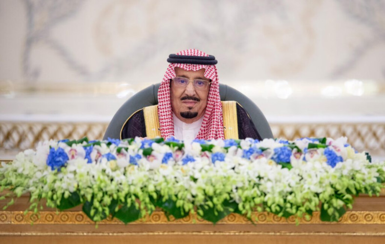خادم الحرمين الشريفين يرأس جلسة مجلس الوزراء