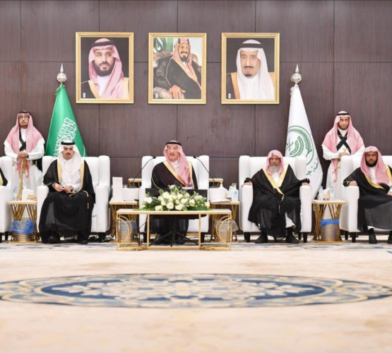 أمير جازان يخصص الجلسة الأسبوعية لاستعراض مهام هيئة الولاية على أموال القاصرين بالمنطقة