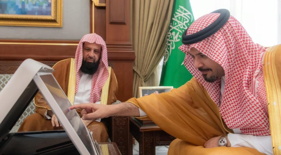 أمير المدينة يدشّن مباني مركز هيئة الأمر بالمعروف بحي الحرة الشرقية ومحافظة الحناكية