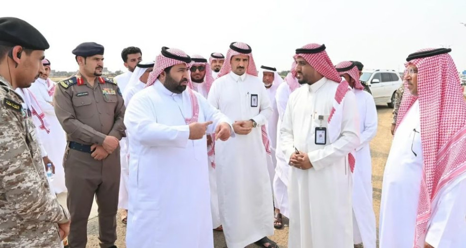 نائب أمير جازان يتفقّد مواقع بمحافظات القطاع الجنوبي المتضررة بالأمطار