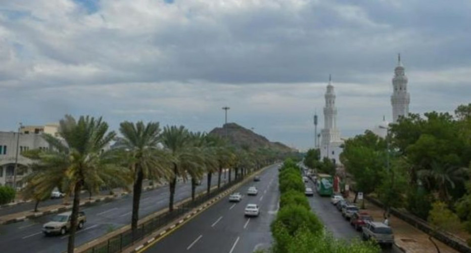 “الأرصاد”: أمطار غزيرة وسيول وصواعق رعدية وتساقط للبرد على المدينة المنورة