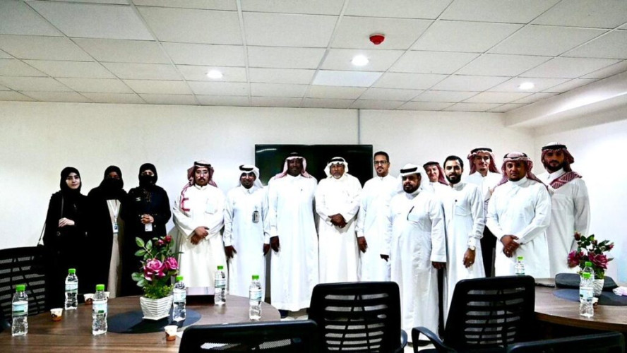 مهارات التقديم الإذاعي بفرع هيئة الصحفيين السعوديين بالمدينة