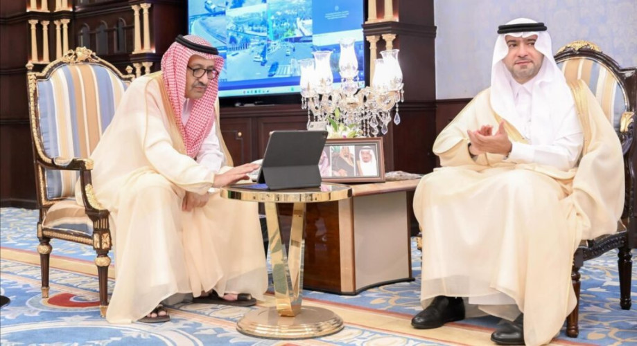 أمير منطقة الباحة يدشن ويضع حجر الأساس لمشروعات بلدية تجاوزت ملياري ريال