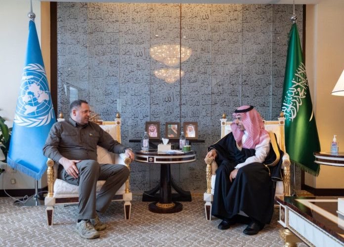 وزير الخارجية يلتقي مدير مكتب الرئيس الأوكراني