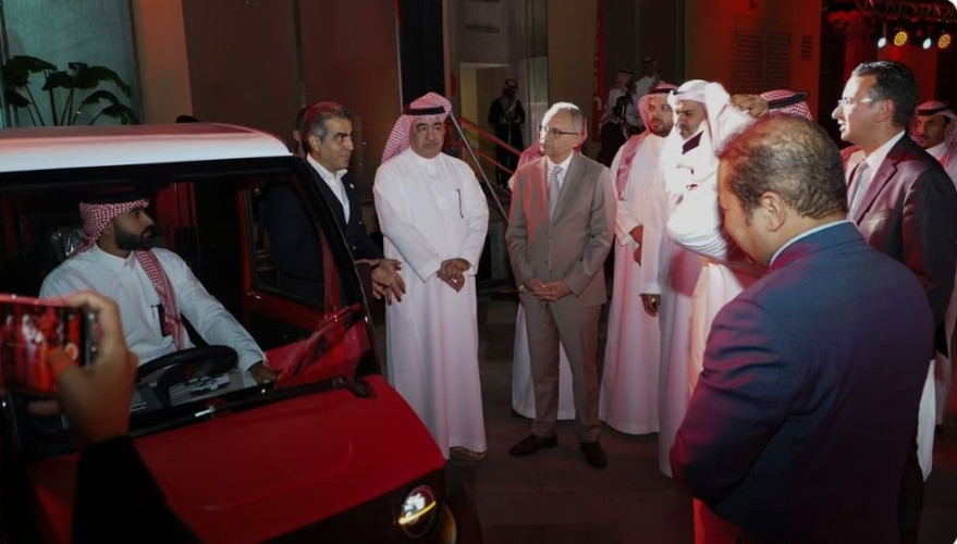 “جاهز” تُدشن “عبية” مركبة كهربائية صديقة للبيئة