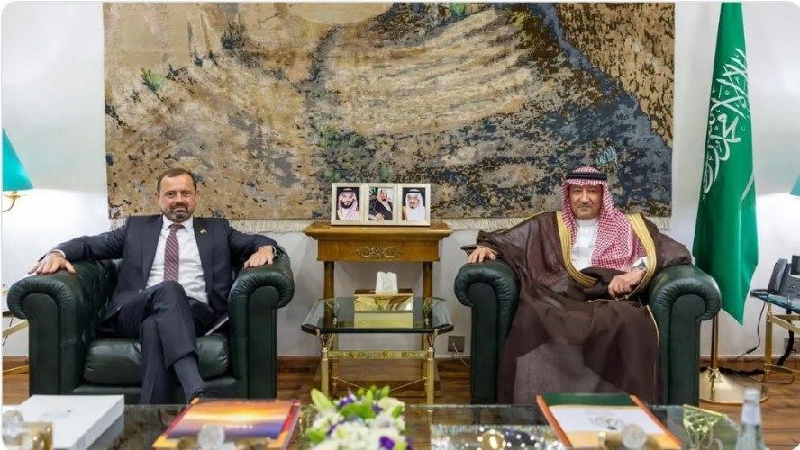 نائب وزير الخارجية يبحث مع المبعوث الأمريكي مستجدات الأوضاع في السودان