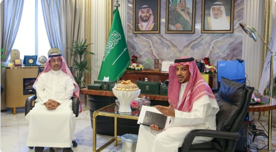 أمين الطائف يبحث “الأداء المؤسسي” مع فريقي الرقابة الداخلية وثاقب