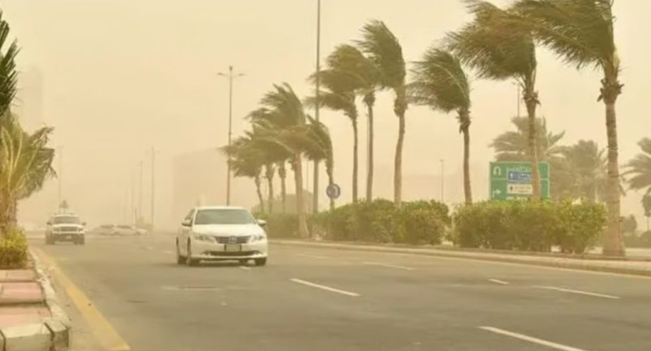 تصل سرعتها إلى 49 كم/ساعة.. رياحٌ شديدة على الحناكية والعُلا وخيبر