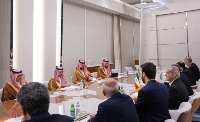 الرئيس الإيراني يستقبل وزير الخارجية في العاصمة القطرية