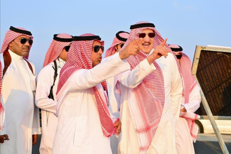 الأمير محمد بن ناصر يتفقّد عددًا من المشروعات التنموية والاستثمارية بمدينة جيزان