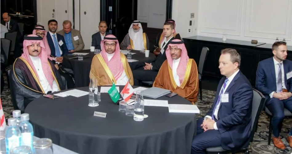 “وزير الصناعة” يشارك في اجتماع الطاولة المستديرة لمجلس الأعمال السعودي الكندي