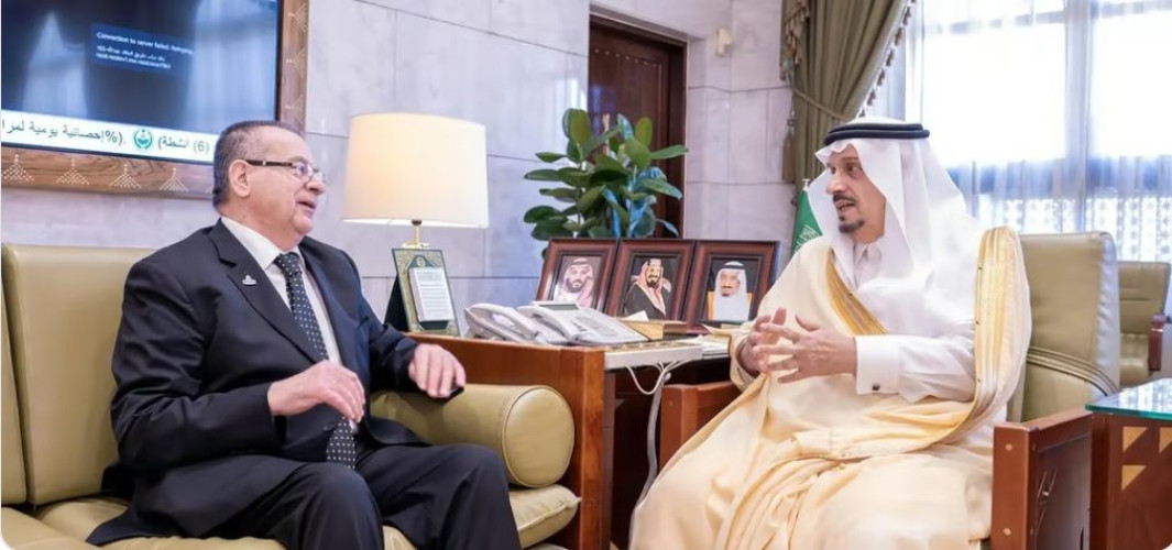 أمير الرياض يستقبل السفير الفلسطيني ويبحثان العلاقات الودية