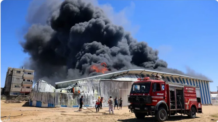 الوضع الإنساني يزداد سوءًا.. التهديدات الإسرائيلية توقف خدمات الدفاع المدني شمال غزة