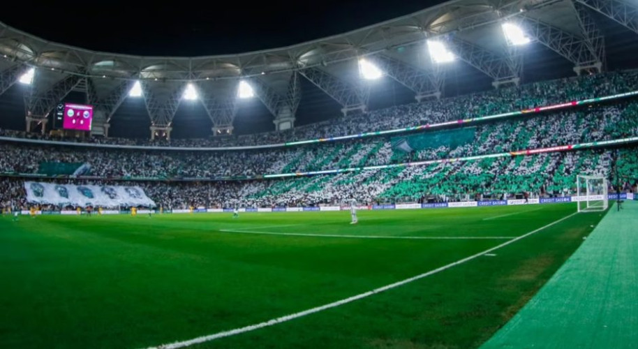 فتح المدرجات لجماهير الأخضر في مواجهة البحرين بشرط الحصول على التذكرة من “ويبوك”