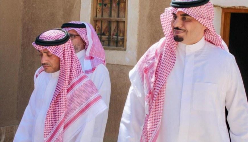 محافظ الدرعية يتفقد مركز العيينة والجبيلة