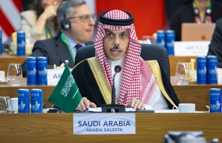 نيابةً عن ولي العهد.. وزير الخارجية يترأس وفد المملكة المشارك بجلسة “التنمية المستدامة والتحول في مجال الطاقة” في قمة مجموعة العشرين