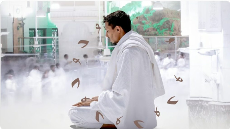 “الحج”: أداء الصلاة بالحرم في الأماكن المخصصة يحقق الخشوع ويحفظ النظام