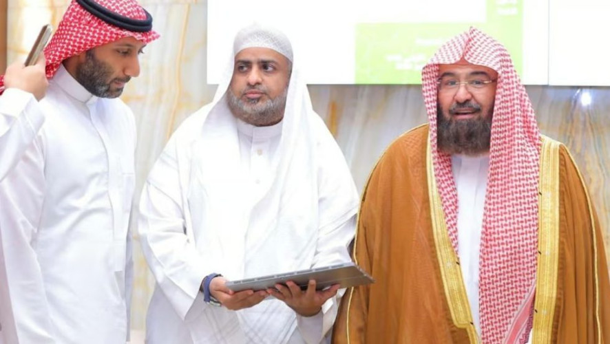 “السديس” يدشن الموقع الإلكتروني لرئاسة شؤون الحرمين بهويته الإبداعية الجديدة