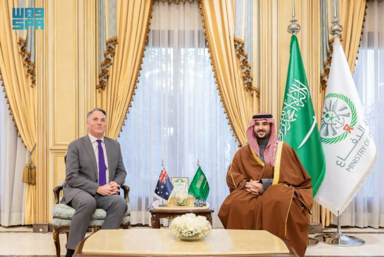 سموّ وزير الدفاع يستقبل نائب رئيس الوزراء وزير الدفاع الأسترالي