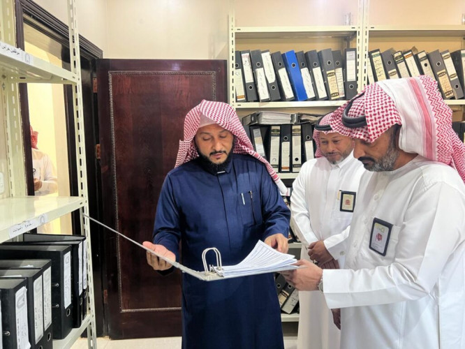 مدير عام فرع وزارة الشؤون الإسلامية بالمدينة يتفقد إدارة المساجد بمحافظة العلا 