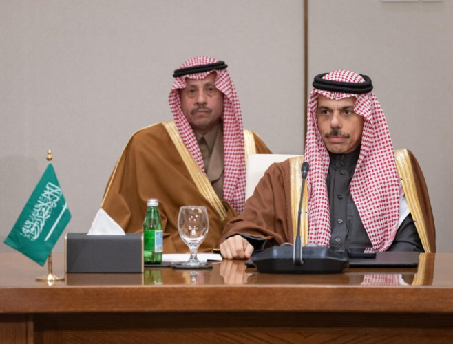 وزير الخارجية يُشارك في الاجتماع الوزاري للجنة الاتصال العربية بشأن سوريا