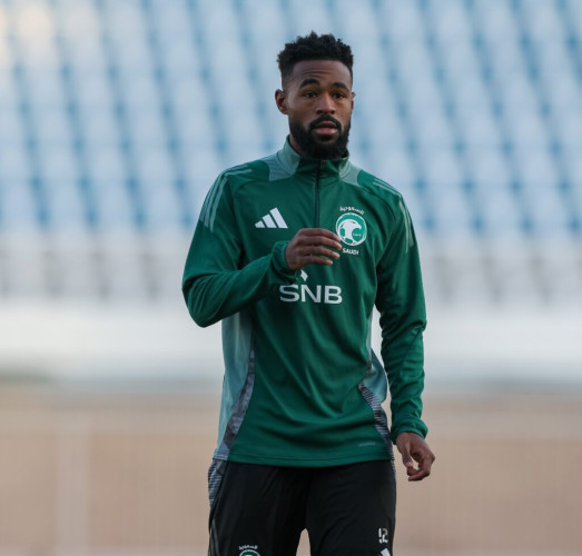 الأخضر يستأنف تدريباته استعداداً للقاء اليمن ضمن خليجي26