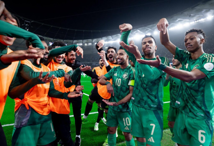 ‏المنتخب السعودي يقصي نظيره العراقي ويحجز مقعدًا في نصف نهائي خليجي 26 بعد فوزه بثلاثة أهداف مقابل هدف