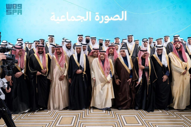 أمير منطقة الرياض يرعى حفل الزواج الجماعي الثامن للجمعية الخيرية لرعاية الأيتام بمنطقة الرياض