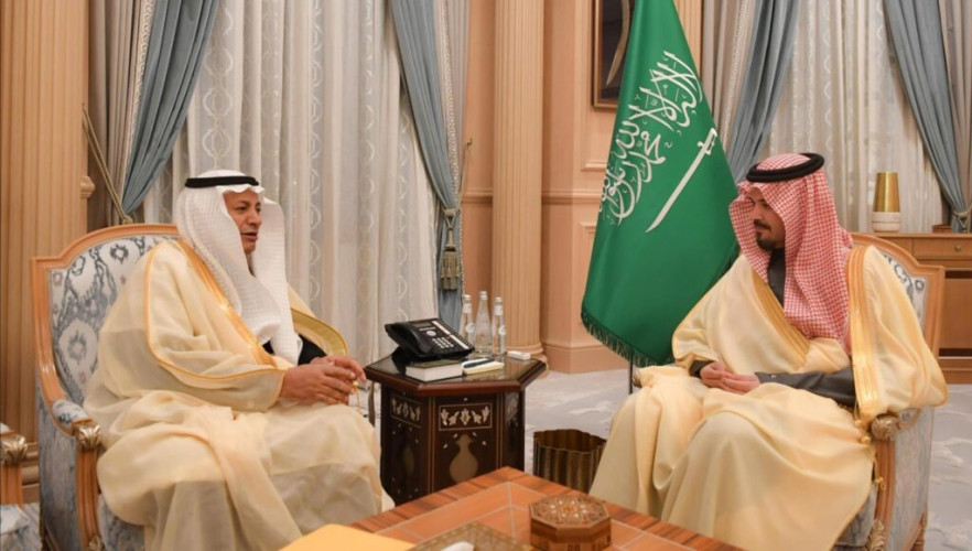 أمير منطقة المدينة المنورة يستقبل رئيس اتحاد الغرف السعودية