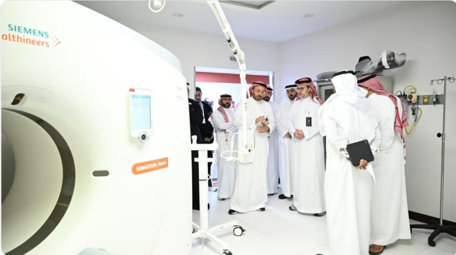 مستشفى جامعة المؤسس يدشن مجموعة من الأجهزة الطبية المتطورة في التشخيص والعلاج