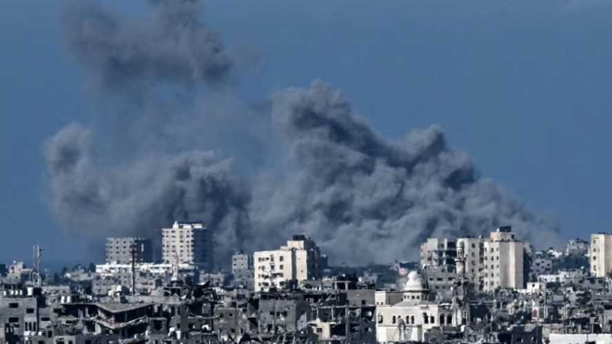 العدوان يتواصل.. قصف إسرائيلي جديد يستهدف خيمة نازحين بغزة واستشهاد طفلين