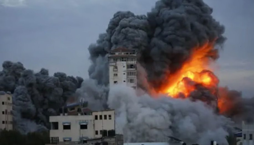 استشهاد 3 فلسطينيين في قصف على وسط وشمال قطاع غزة