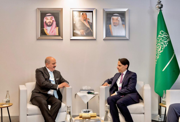 سمو وزير الخارجية يلتقي وزير خارجية تونس