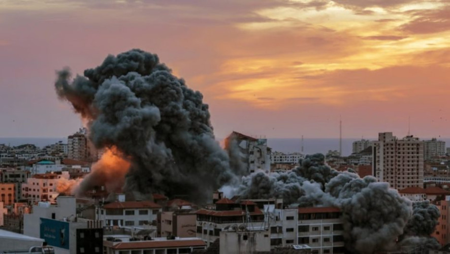 استشهاد 11 فلسطينيًّا في غارة إسرائيلية على جنوب قطاع غزة