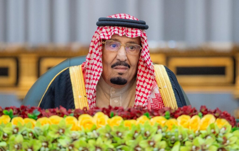 خادم الحرمين الشريفين يرأس جلسة مجلس الوزراء