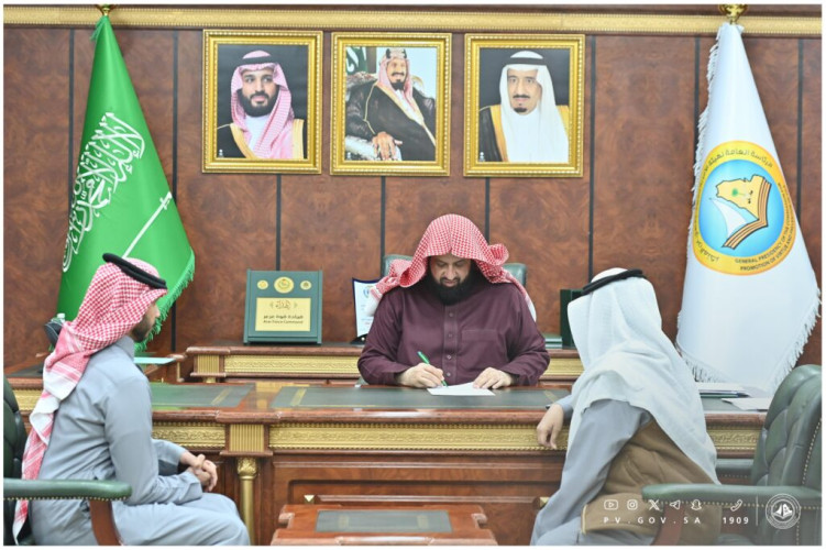 الرئيس العام لهيئة الأمر بالمعروف يتفقد فرع الرئاسة العامة بمنطقة الحدود الشمالية ويستقبل المراجعين